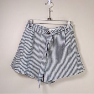 Ava. Vertical Striped Tie Belt Paper Bag Shorts High Waist Grey White Medium